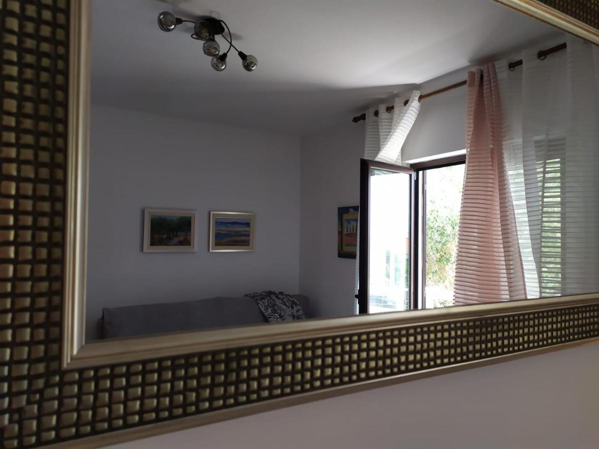 Cozy Danica - Ground Floor Apartment