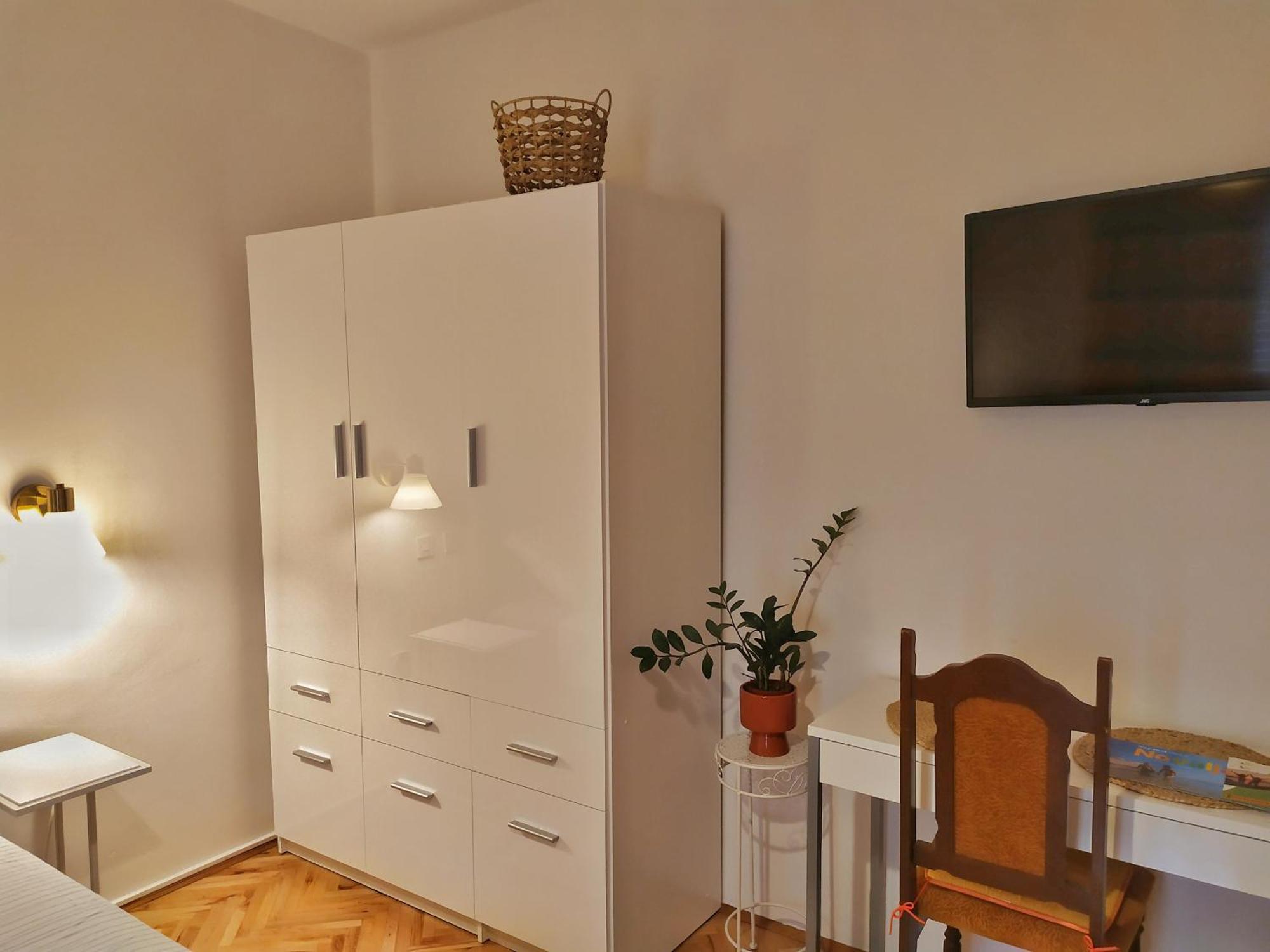 Cozy Danica - Ground Floor *